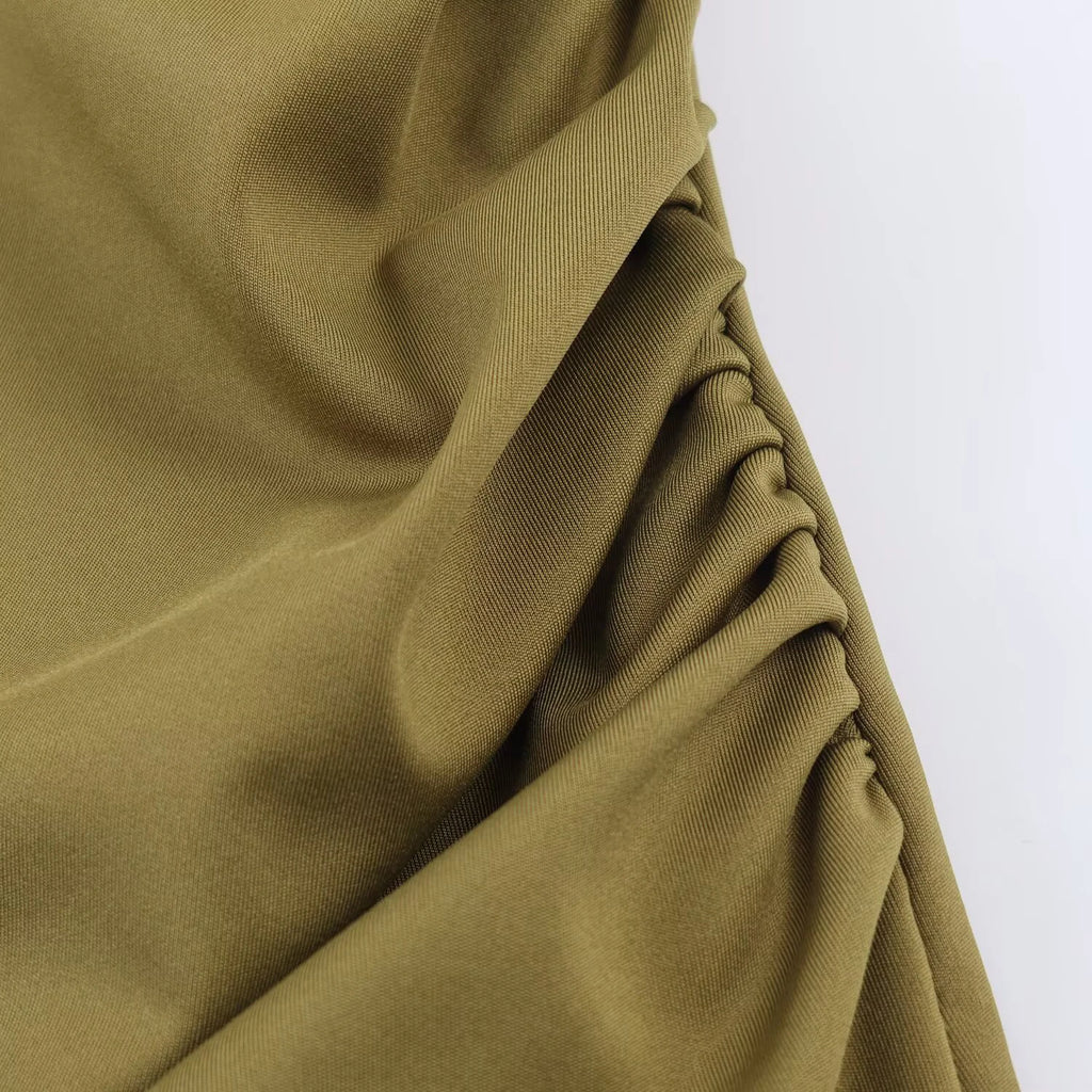 Robe Drapée Asymétrique